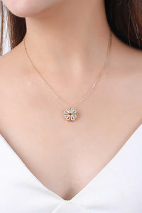 Two Ways To Wear Four Leaf Clover Pendant Necklace