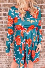 Load image into Gallery viewer, Floral Long Sleeve Pleated Detail Dress