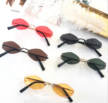 Load image into Gallery viewer, RETRO OVAL VINTAGE SUN GLASSES